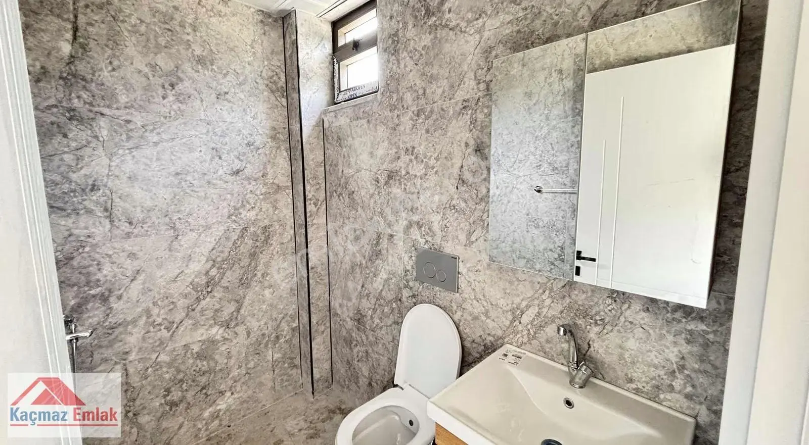 Fırsatt!!! Manavgat Sarılarda Satılık 2+1 Ayrı Mutfak