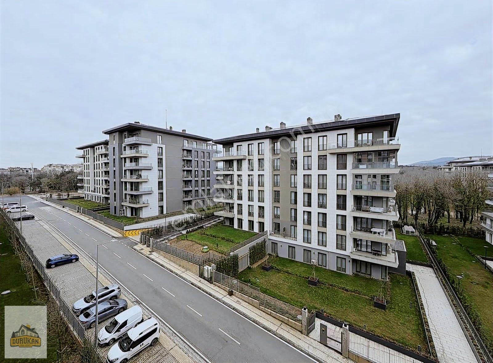 Emlak Konut Çınarköy Evleri'nde 4+1 220 M² | Geniş Plan - Görsel 12