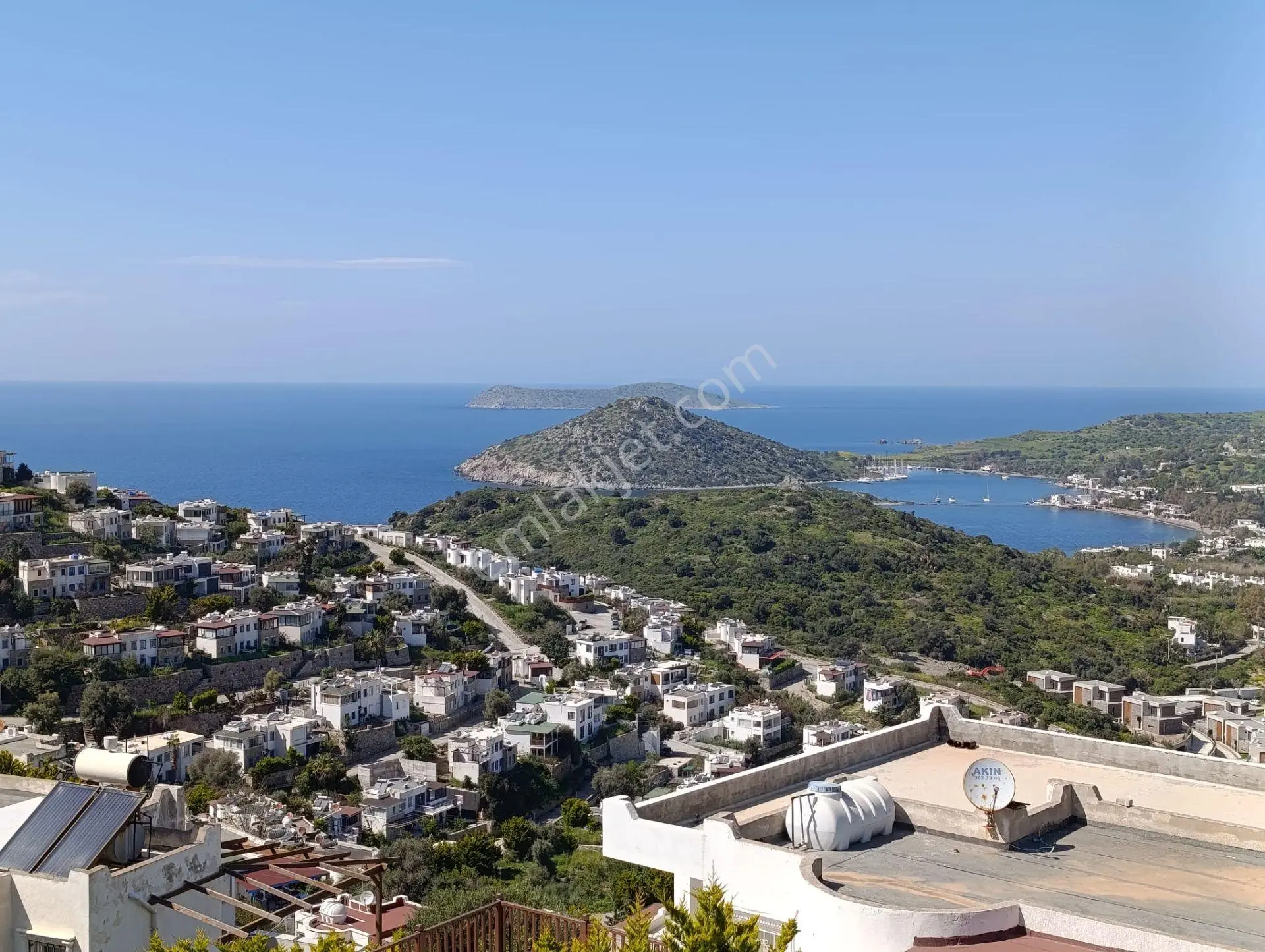 Gümüşlükte Özel Kum Plajlı Sitede Deniz Manzaralı Satılık Villa - Görsel 2