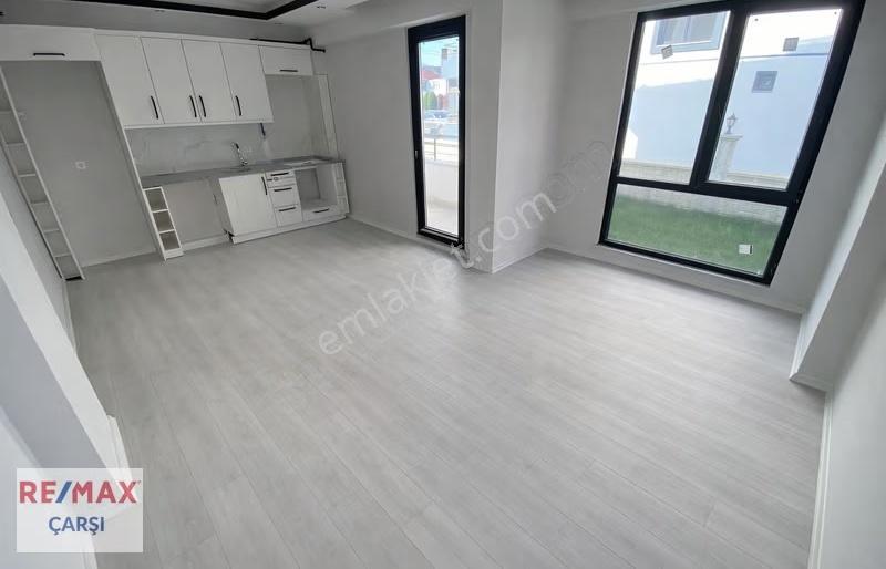 Müstakıl Bahçelı 2+1 Kıralık Daıre - Görsel 25