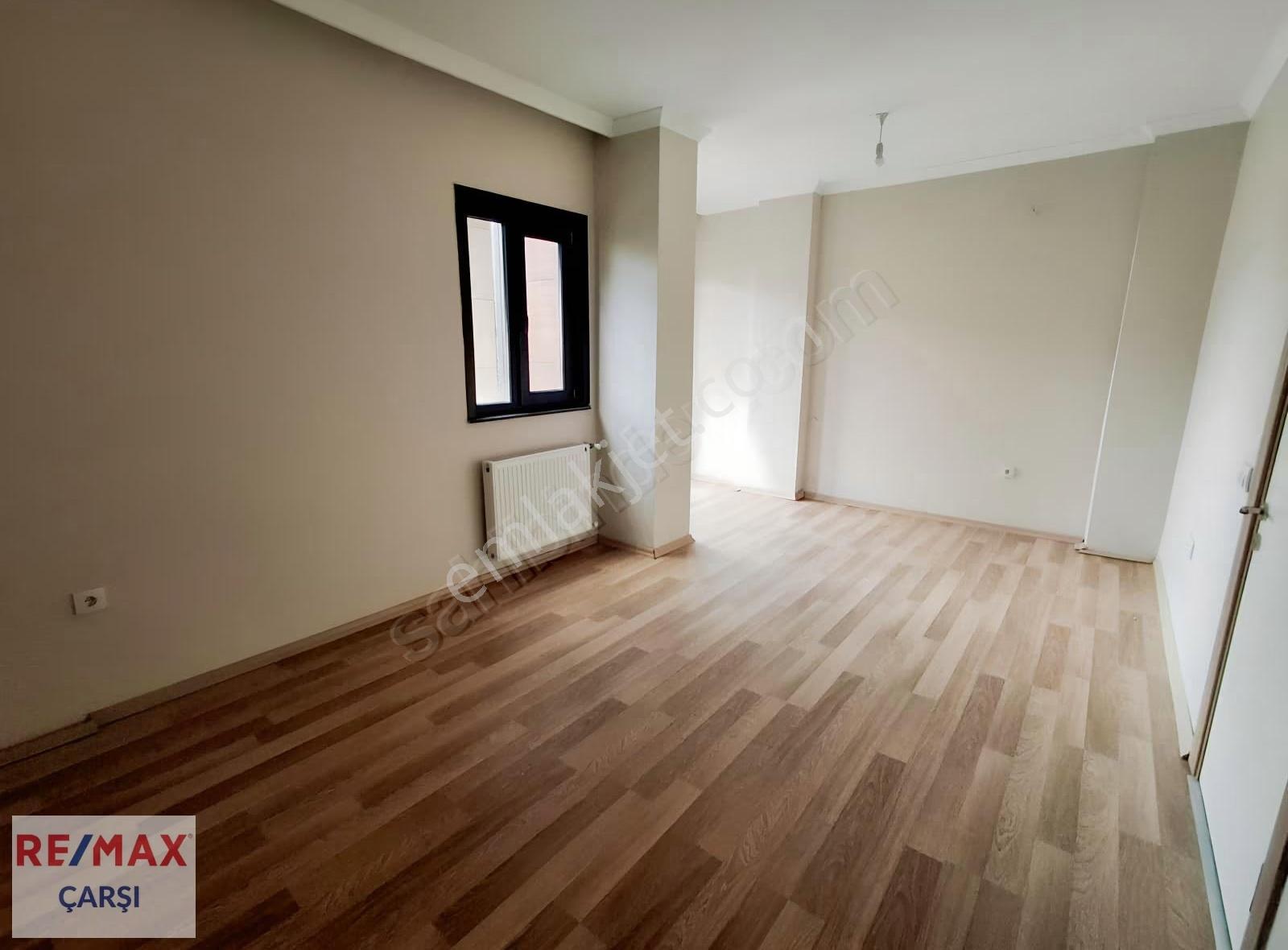 Sapanca Rüstempaşada Kiralık Triplex Villa | Havuzlu | 225 M² | - Görsel 14