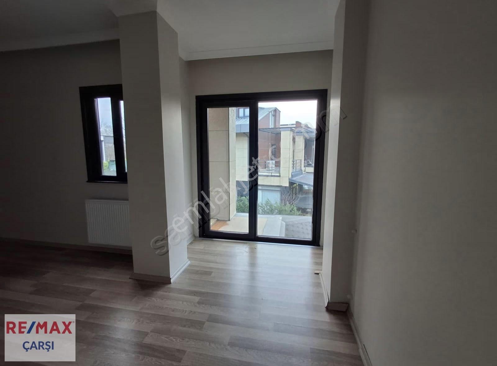 Sapanca Rüstempaşada Kiralık Triplex Villa | Havuzlu | 225 M² | - Görsel 19