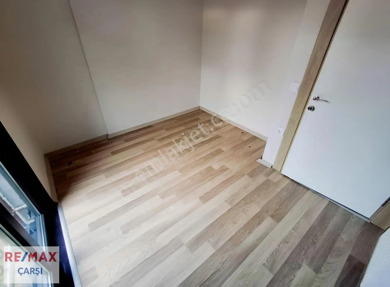 Sapanca Rüstempaşada Kiralık Triplex Villa | Havuzlu | 225 M² | - Görsel 3
