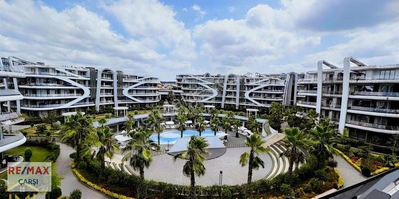 Kartepe Zeray Forum Anatolia 1+1 Full Eşyalı Kiralık Lüks Daire