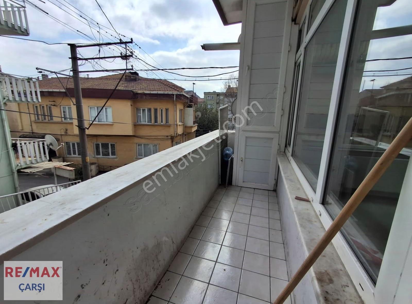 Remax Çarşı'dan Kocaeli İzmit Tam Merkezde Satılık 2+1 Daire - Görsel 2
