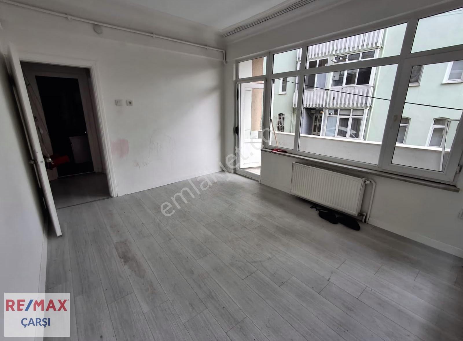 Remax Çarşı'dan Kocaeli İzmit Tam Merkezde Satılık 2+1 Daire - Görsel 13