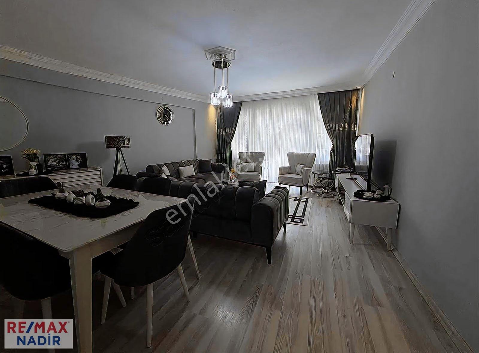 Re/max Nadir'den | Kale Mah Geniş Masrafsız 4+1 Satılık Daire - Görsel 14