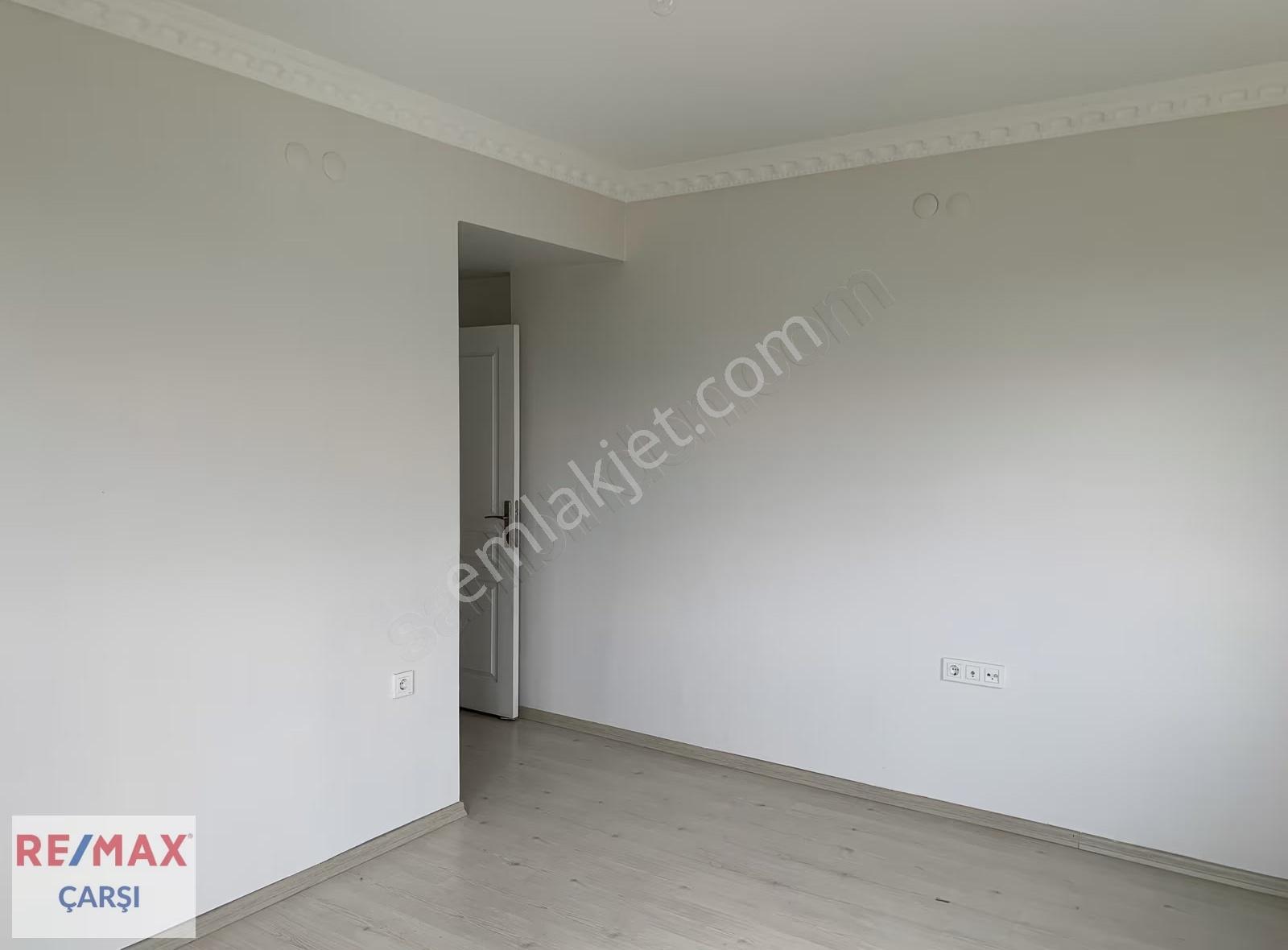 Kartepe Konakları 4+1 Çatı Dubleks Teraslı Kiralık Site İçinde - Görsel 19