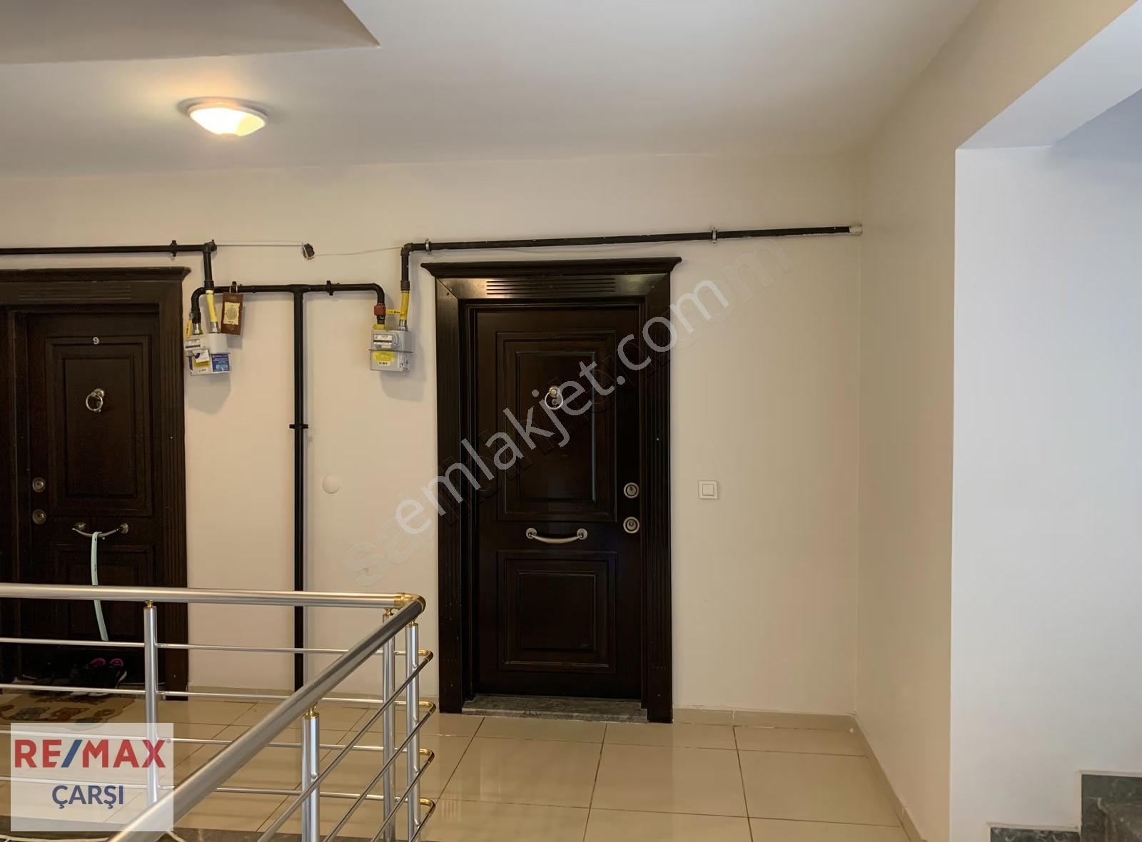 Kartepe Konakları 4+1 Çatı Dubleks Teraslı Kiralık Site İçinde - Görsel 12