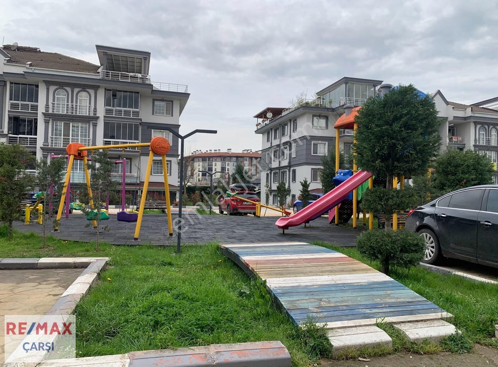 Kartepe Konakları 4+1 Çatı Dubleks Teraslı Kiralık Site İçinde - Görsel 22