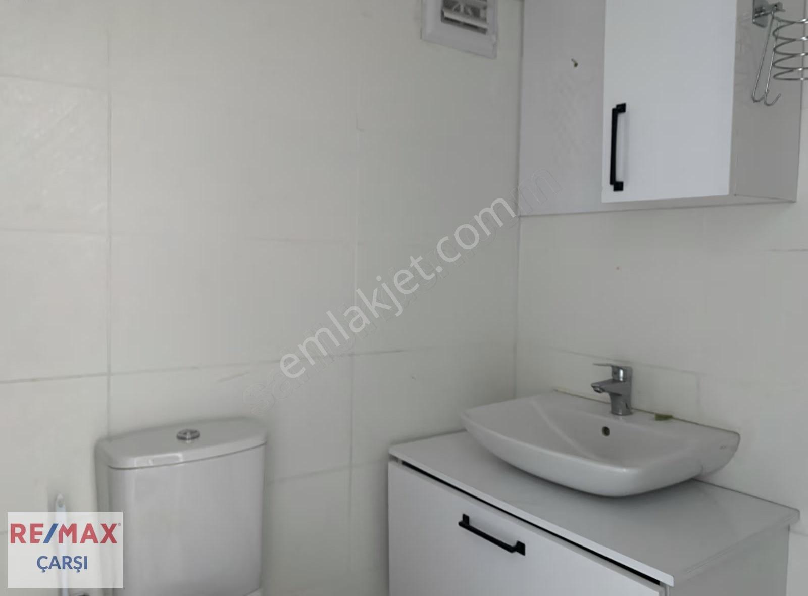 Kartepe Konakları 4+1 Çatı Dubleks Teraslı Kiralık Site İçinde - Görsel 35