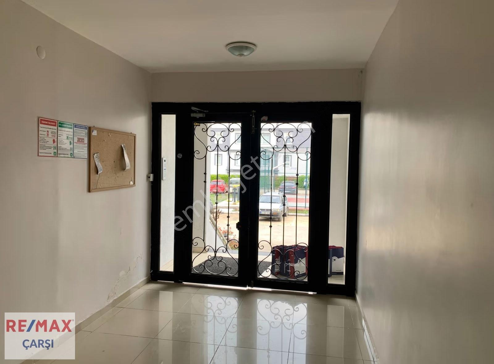 Kartepe Konakları 4+1 Çatı Dubleks Teraslı Kiralık Site İçinde - Görsel 26