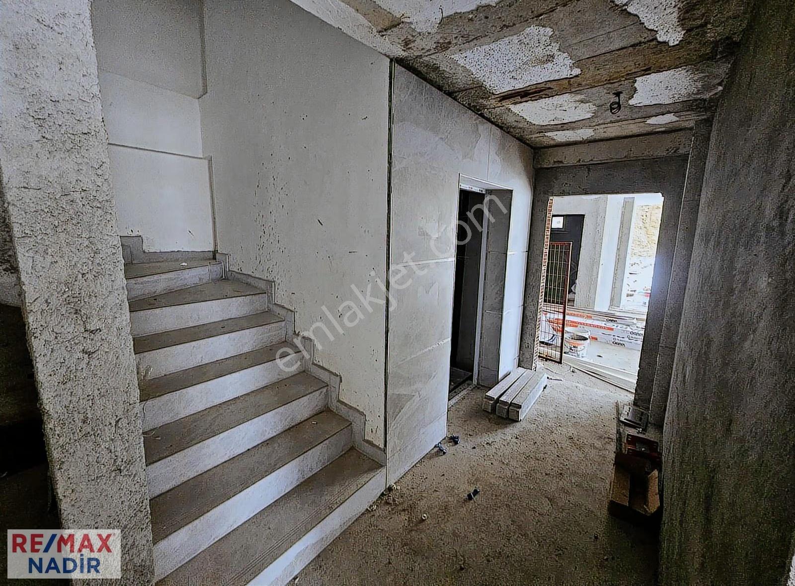 Remax Nadir'den Yatırım Fırsatlı 1+1 Satılık Daire...! - Görsel 4