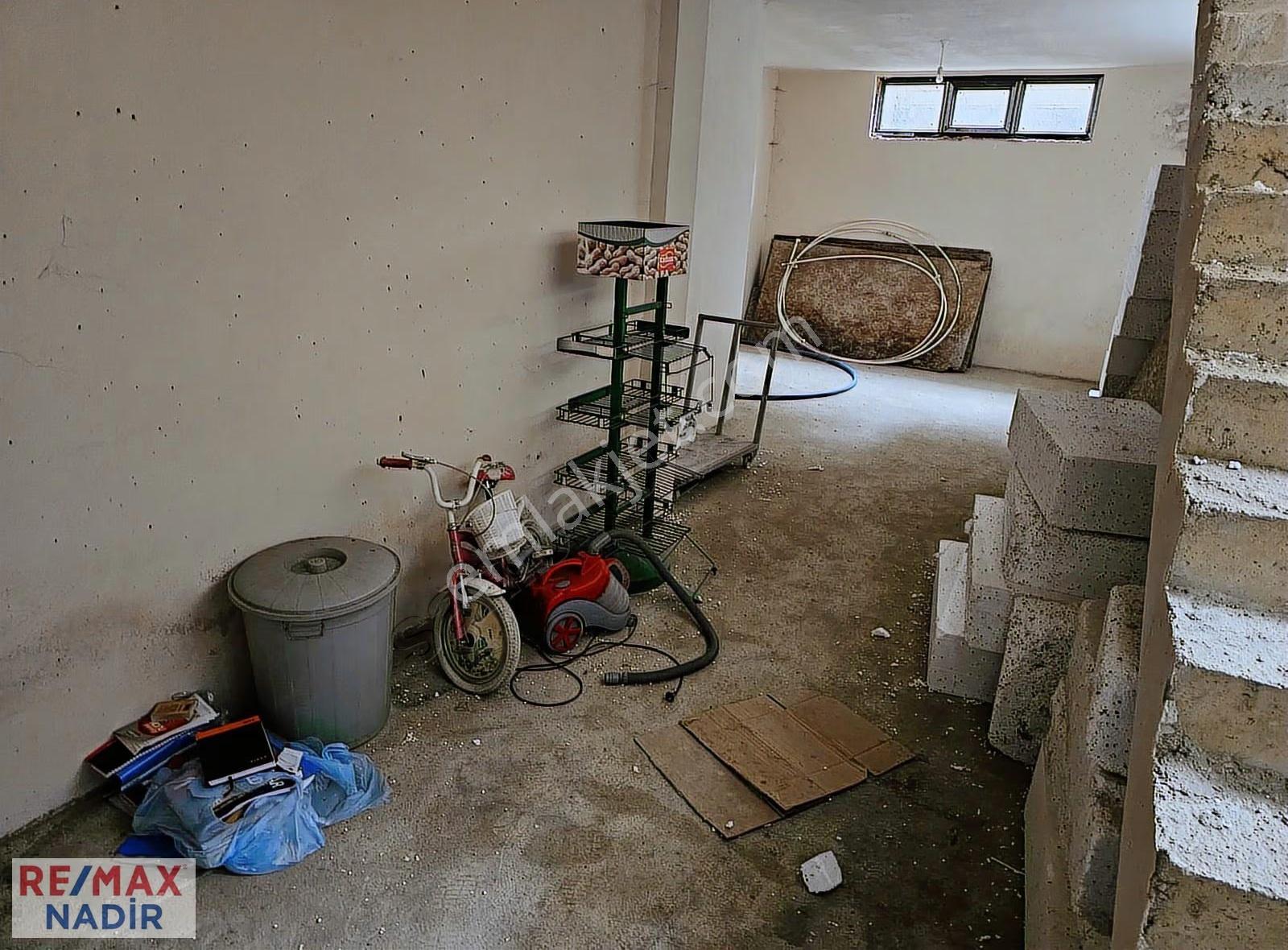 Re/max'den Gedikkayada 2 Katlı 140 M² Depo & Dükkan Fırsatı..! - Görsel 10