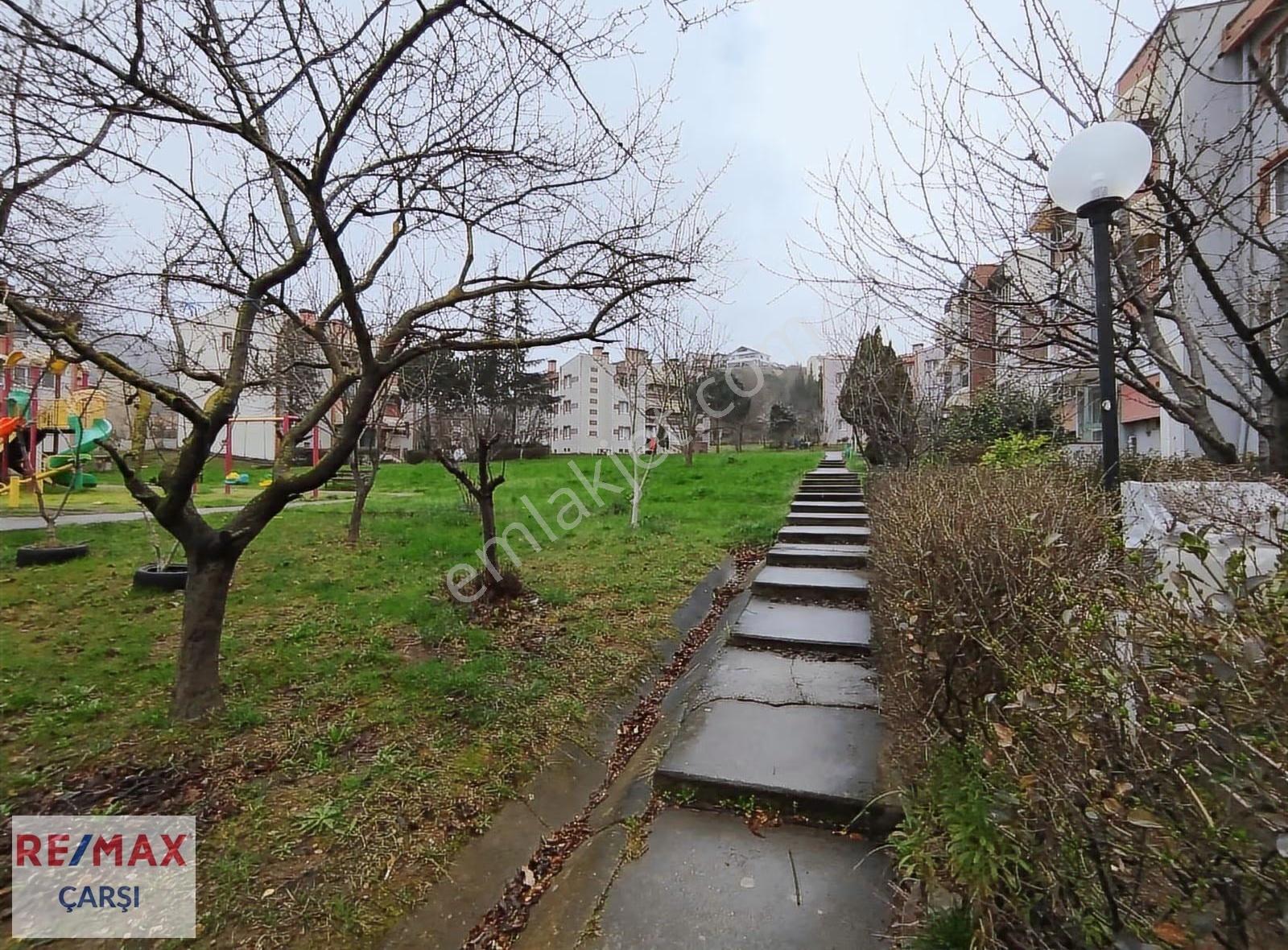 Remax Çarşı'dan Şirinköy Kalıcı Konutlarda Ara Kat Satılık Daire - Görsel 23