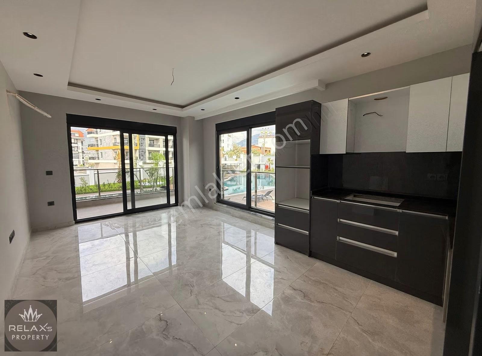 Oba Bölgesi Lüx Site İçerisinde 1+1 Köşe Dairemiz - Görsel 8
