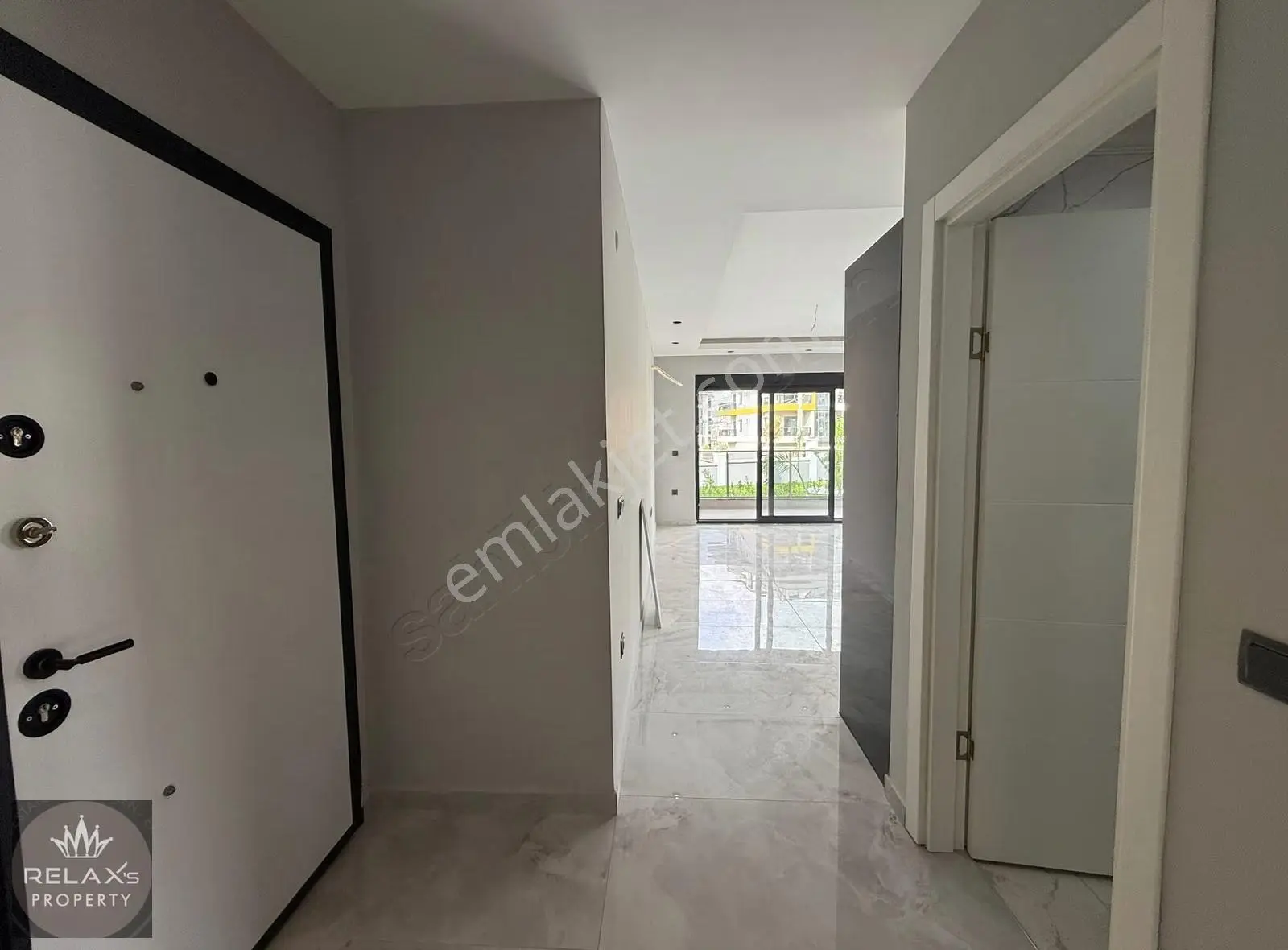 Oba Bölgesi Lüx Site İçerisinde 1+1 Köşe Dairemiz - Görsel 4