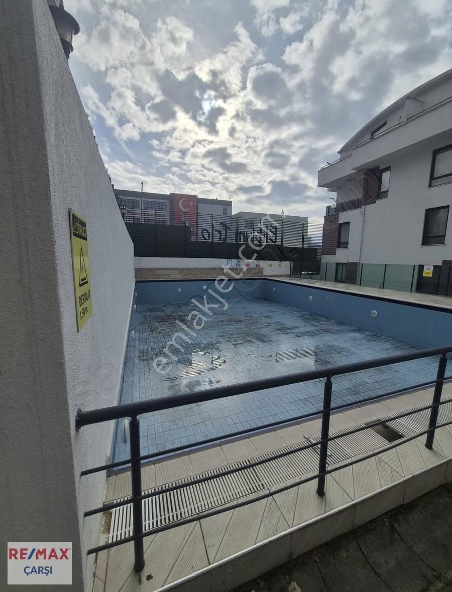 Remax Çarşı'dan Barbarosta Site İçerisinde 1+1 Kiralık Daire - Görsel 11