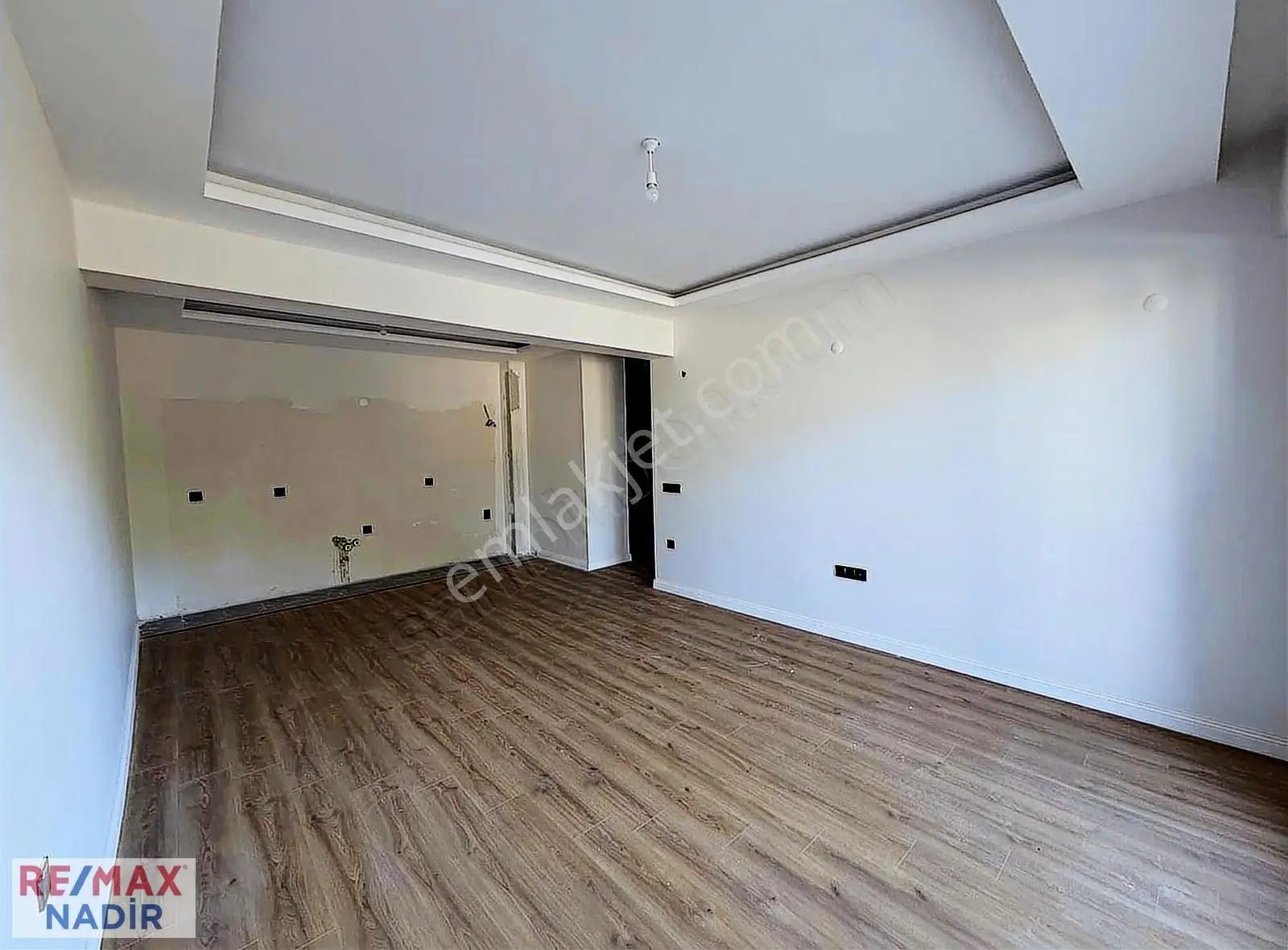 Remax'ten Aksu Mah. 2+1 Ticari Home Ofis Satılık Daire - Görsel 2