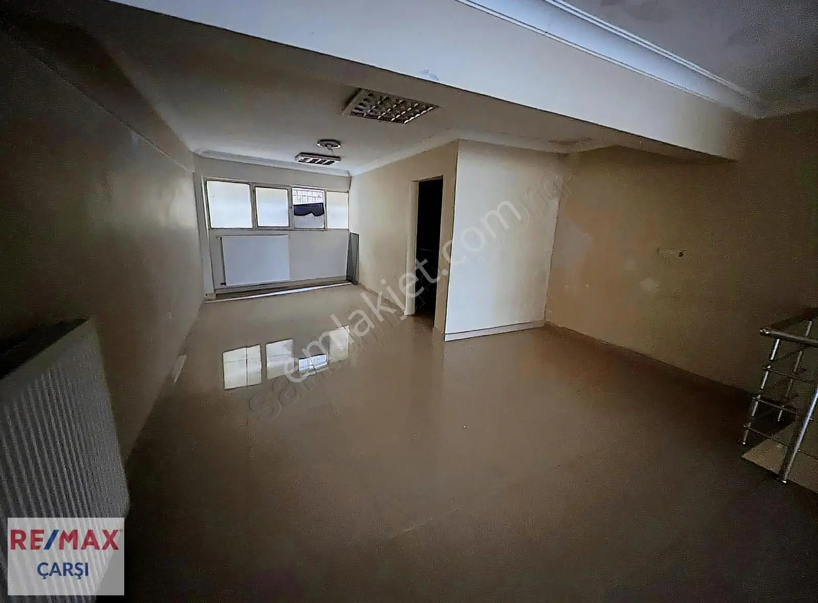 Bursa Kent Meydanında Köşe Başı Kiralık Dükkan & Mağaza - Görsel 4
