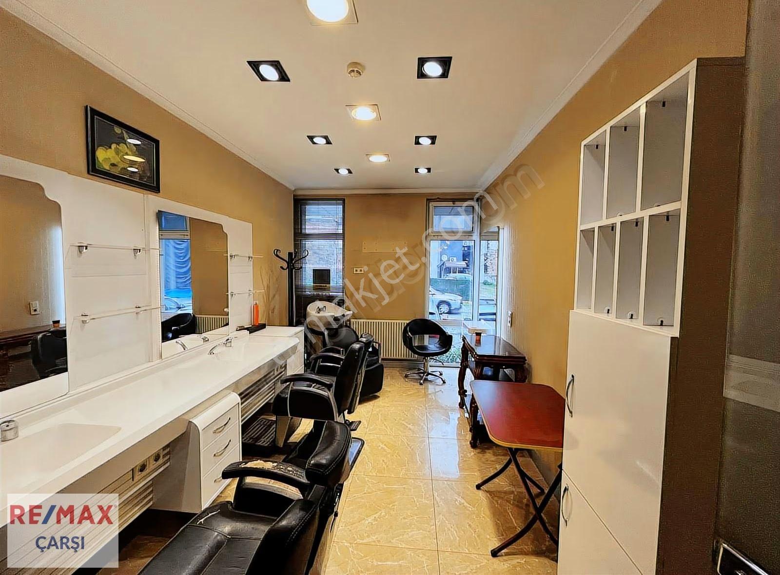 İzmit Merkez De,otel Asya İçinde Hava Parasız Kiralık İş Yeri. - Görsel 8