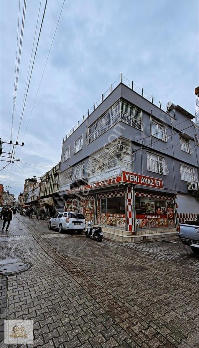 Salı Pazarı Civarı Köşe Başı 3 Katlı Müstakil Ev +işyeri Uygun F - Görsel 21