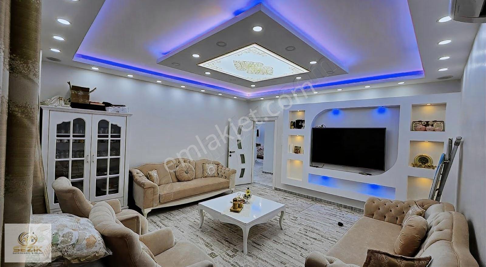 Salı Pazarı Civarı Köşe Başı 3 Katlı Müstakil Ev +işyeri Uygun F - Görsel 43