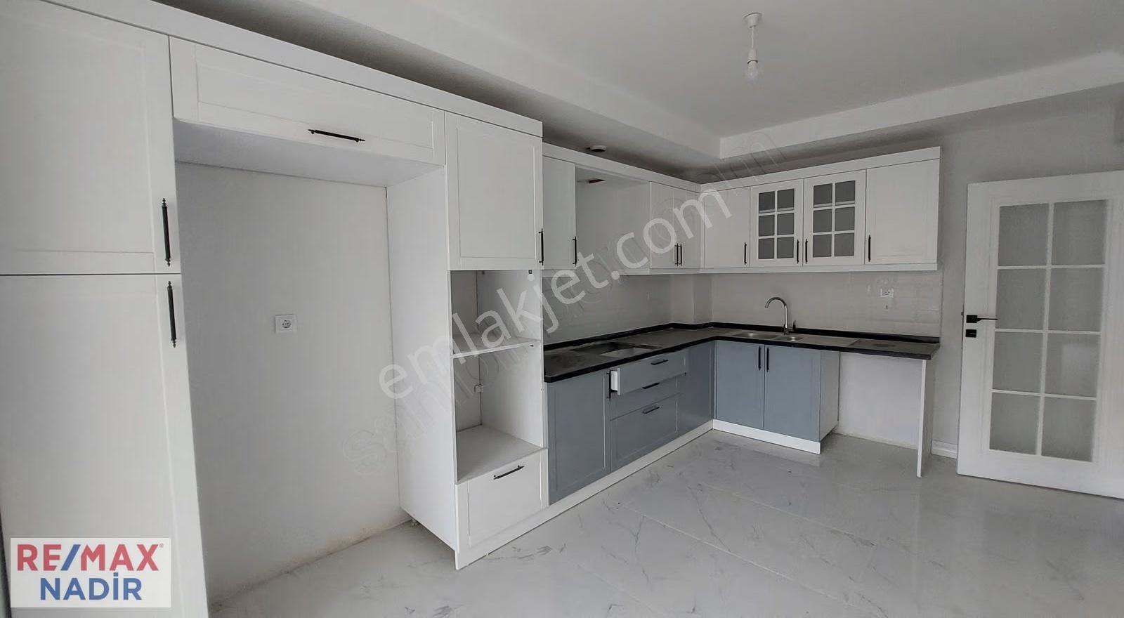 Remaxnadir'den Tirebolu Körliman Nazka'da Muhteşem 4+1 Daıre - Görsel 8