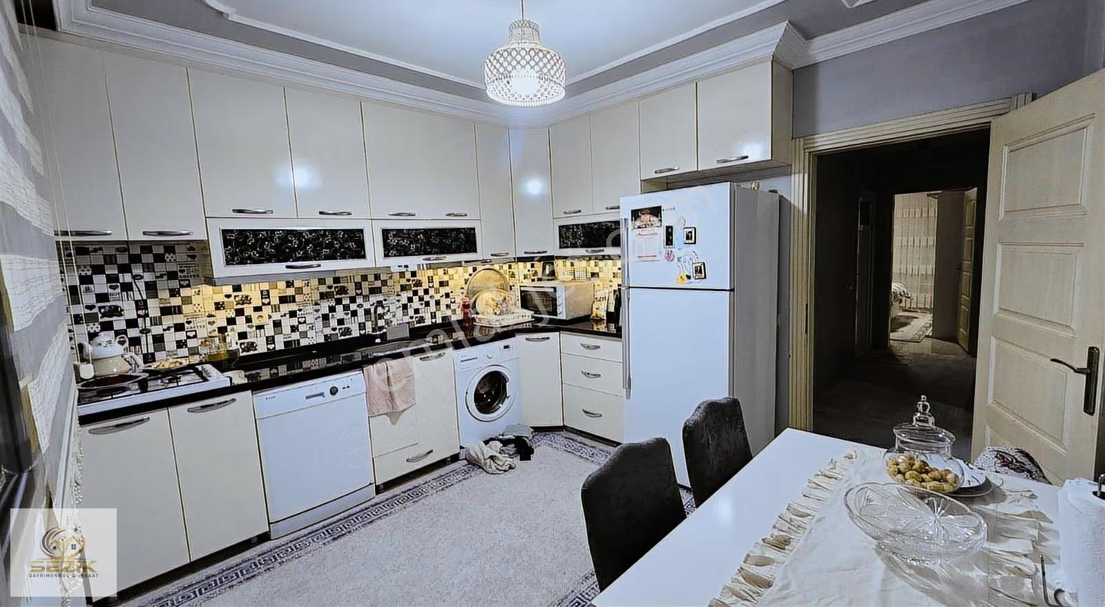 Şakirpaşa Acil Satılık Perşembe Pazarı Civarı 3 Katlı Müstakilev - Görsel 35