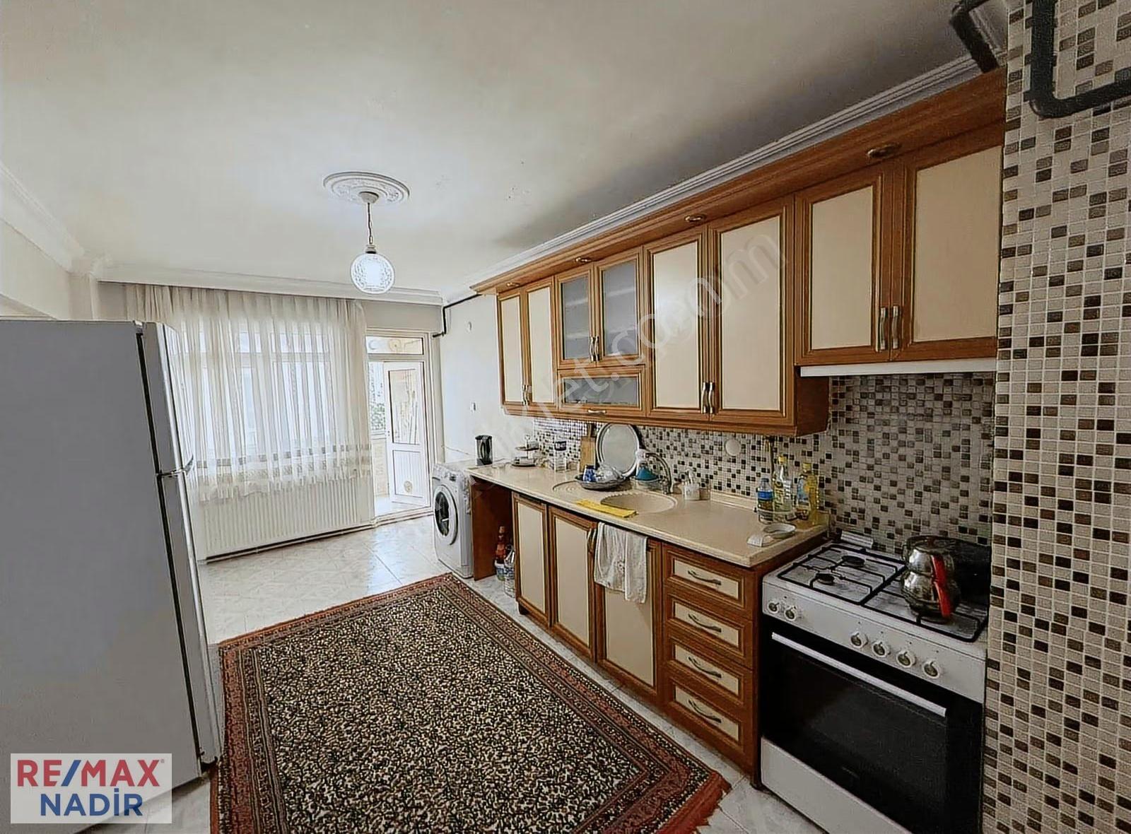 Remax'ten Gemiler Çekeği Mahallesi Satılık 3+1 - Görsel 21
