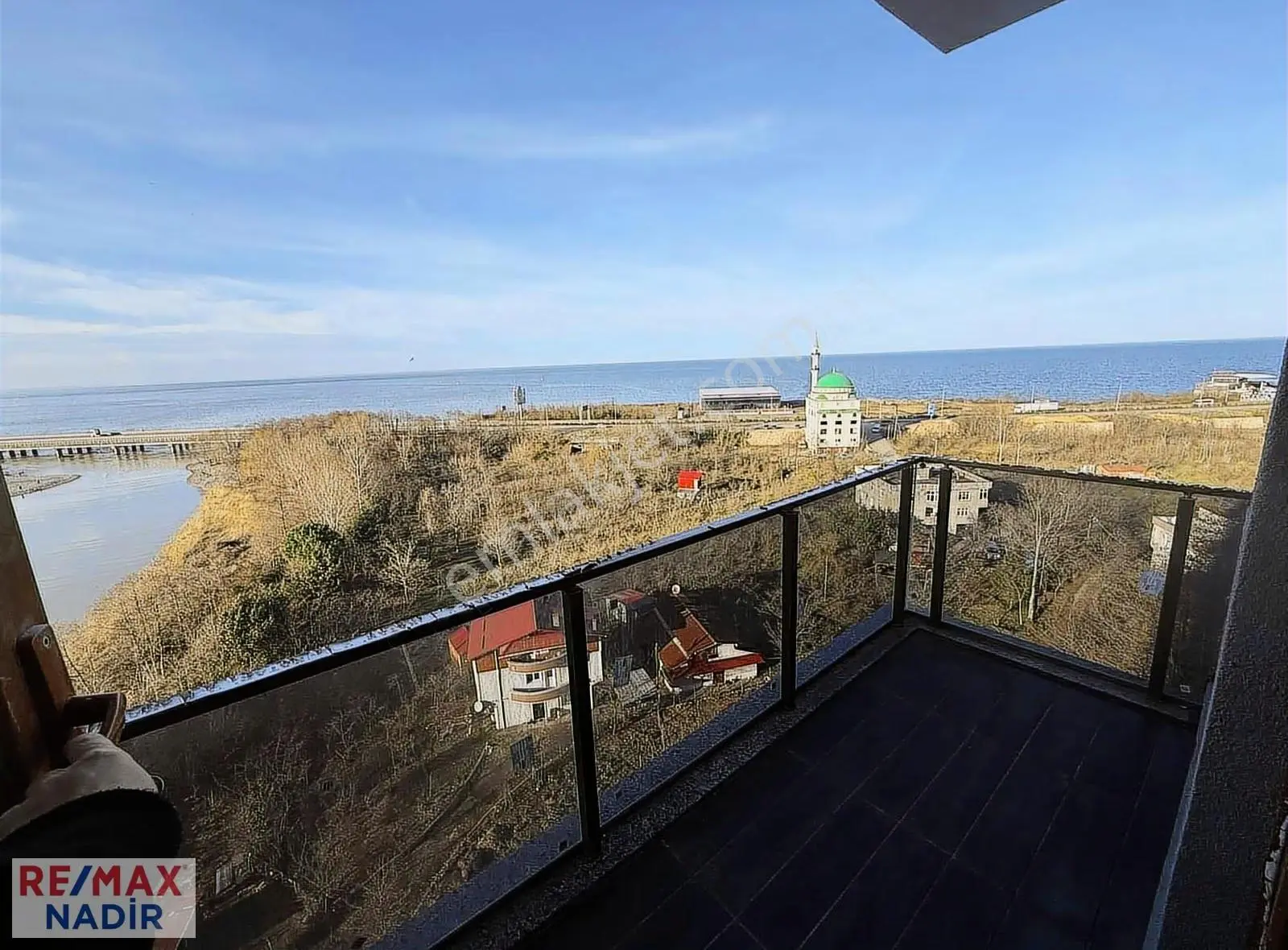Remaxten Tirebolu Demirci Mh. Deniz Manzaralı Satılık 3+1 Daire - Görsel 4