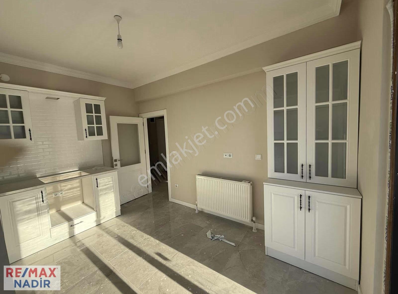 Remaxten Tirebolu Demirci Mh. Deniz Manzaralı Satılık 3+1 Daire - Görsel 14