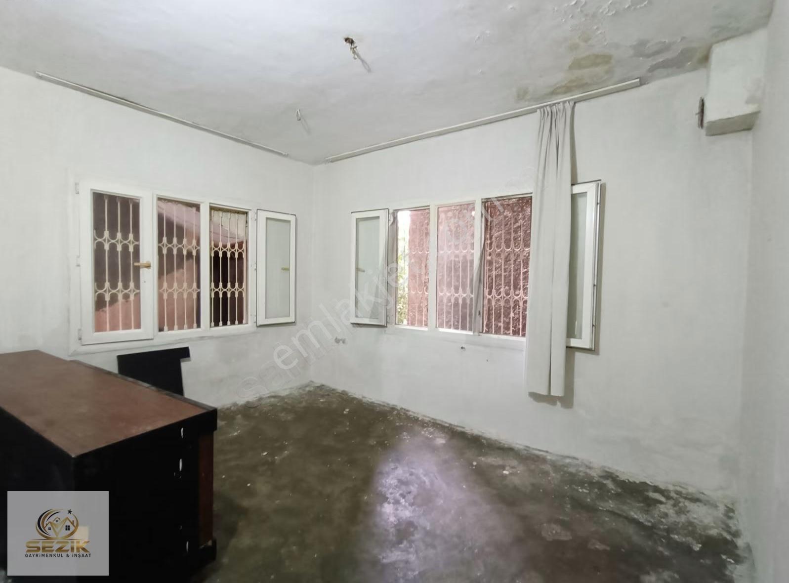 Gülbahçe Mah Obalar Caddesi Civarı 2.5 Katlı Satılık Müstakil Ev - Görsel 6