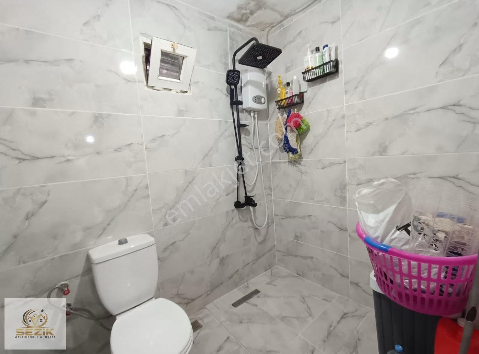 Gülbahçe Mah Obalar Caddesi Civarı 2.5 Katlı Satılık Müstakil Ev - Görsel 16