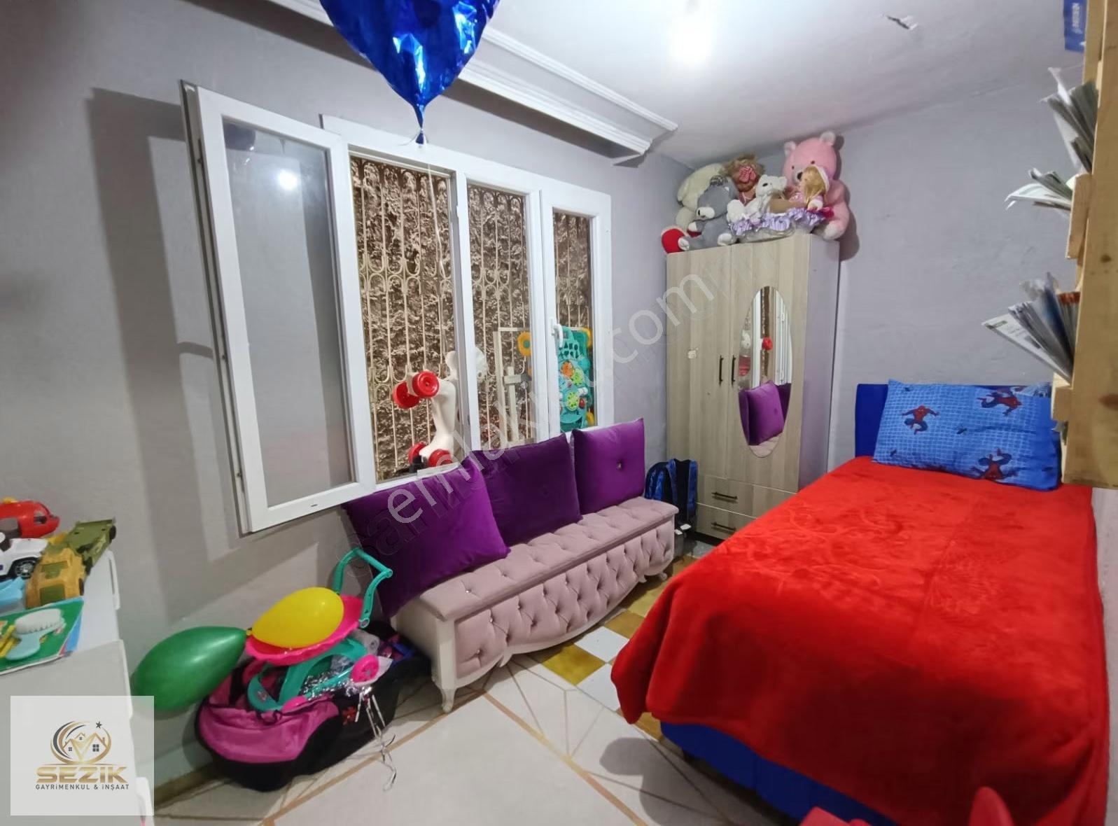Gülbahçe Mah Obalar Caddesi Civarı 2.5 Katlı Satılık Müstakil Ev - Görsel 13
