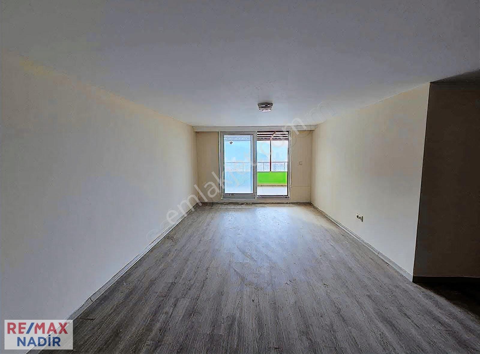 Osmaniye Mahallesinde 4+1 300 M² Giriş Katlı Dubleks Satılık - Görsel 30