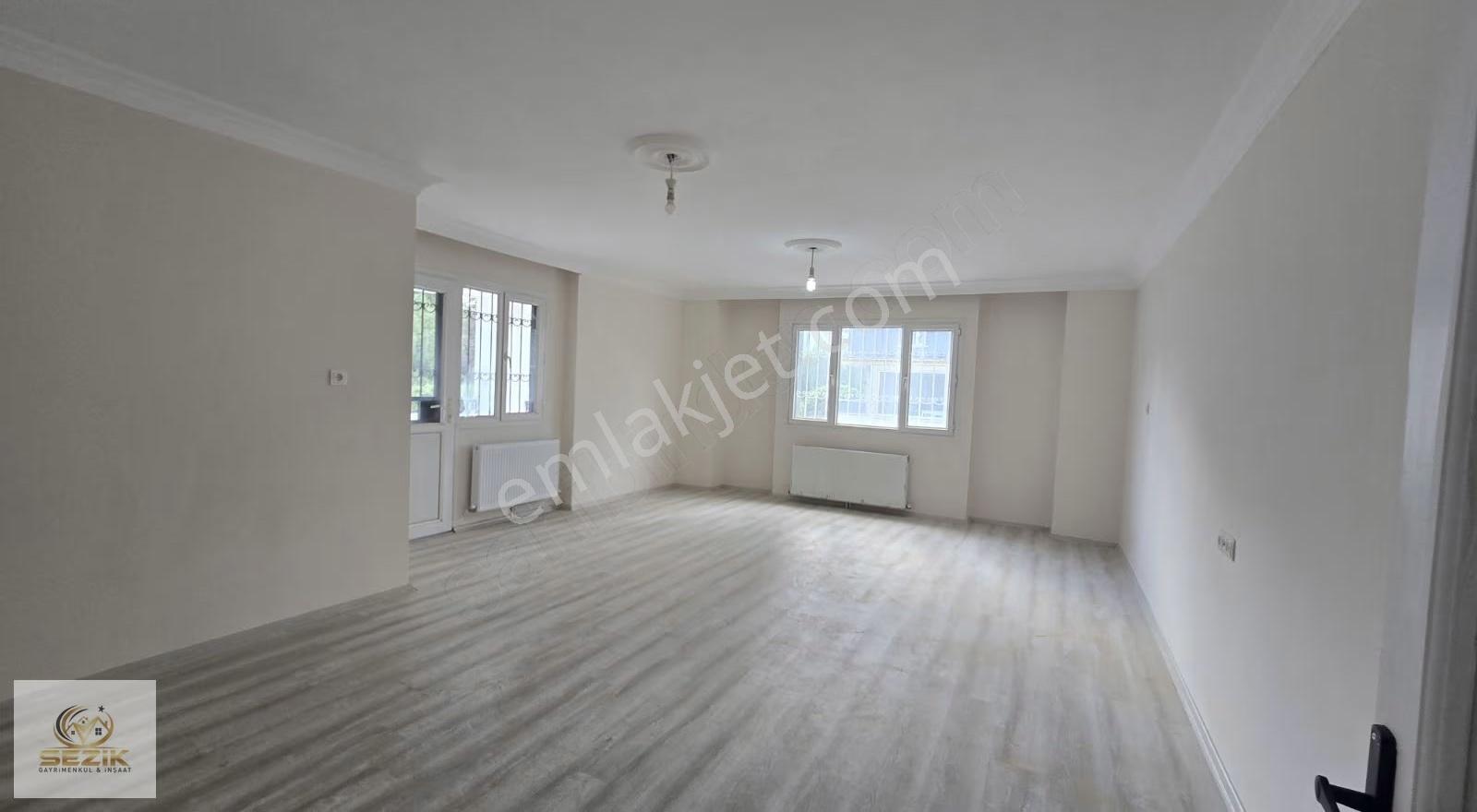 Acil Satılık Çok Geniş Daire Her Kat Tek Daire Hasarsız Masrafsı - Görsel 23