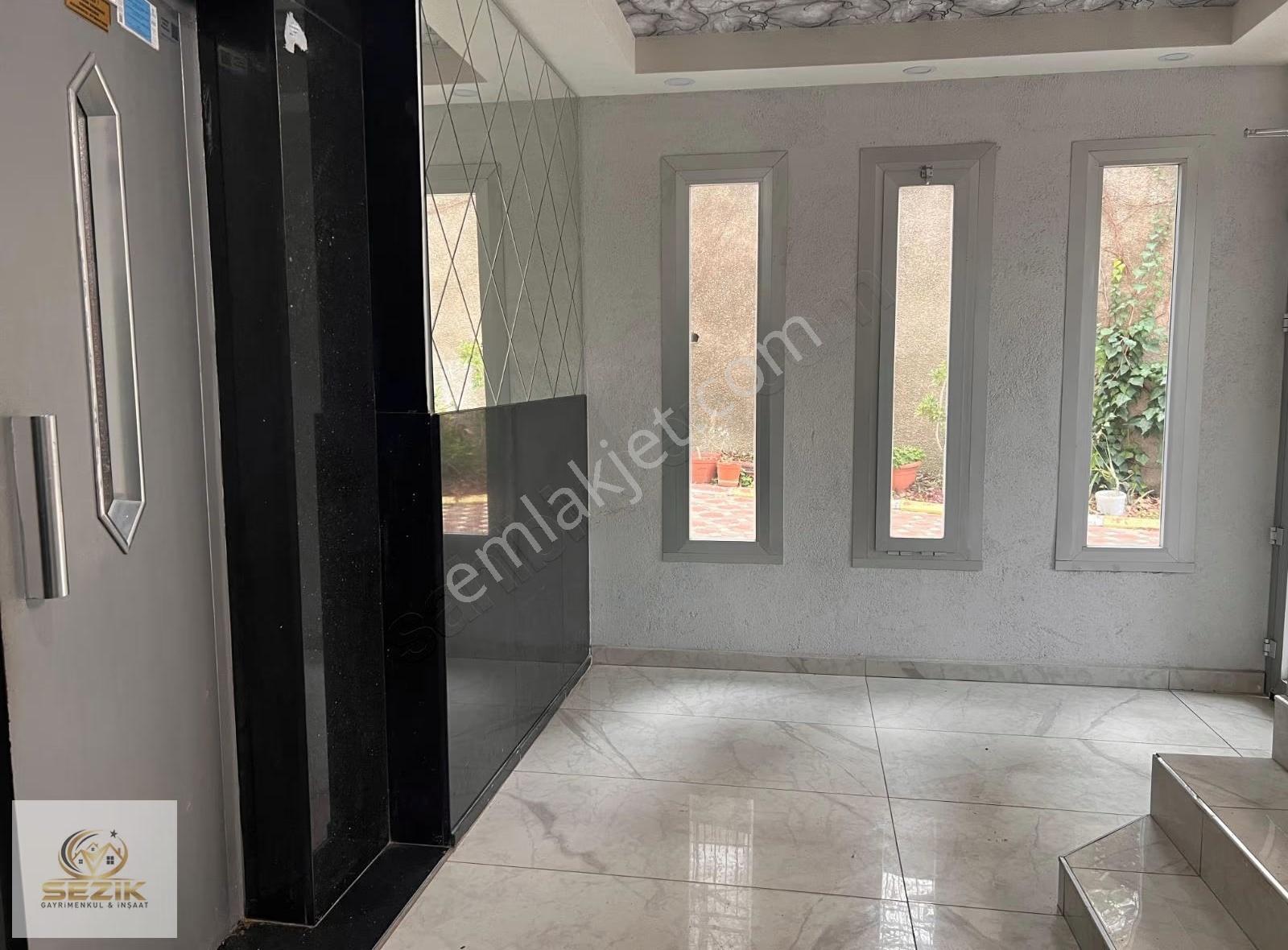 Acil Satılık Çok Geniş Daire Her Kat Tek Daire Hasarsız Masrafsı