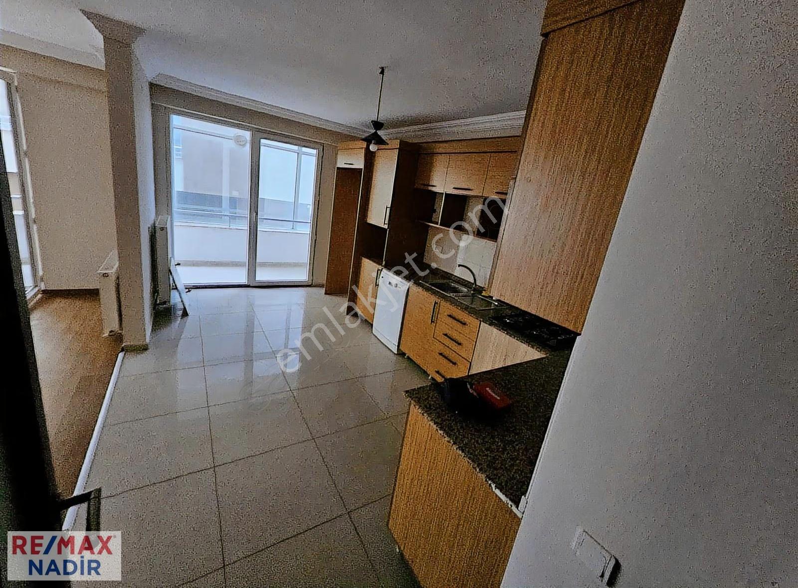 Remax Nadir'den Gaziler Mah. 3+1 Satılık Daire - Görsel 11