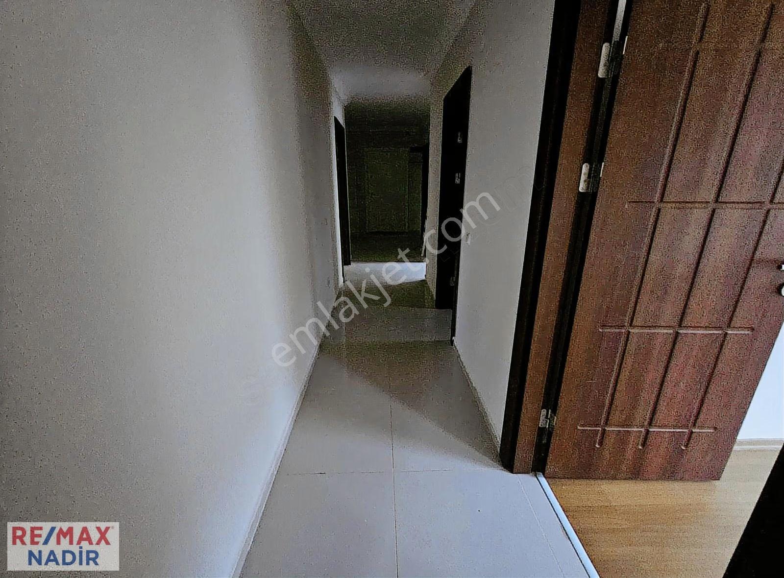 Remax Nadir'den Gaziler Mah. 3+1 Satılık Daire - Görsel 16