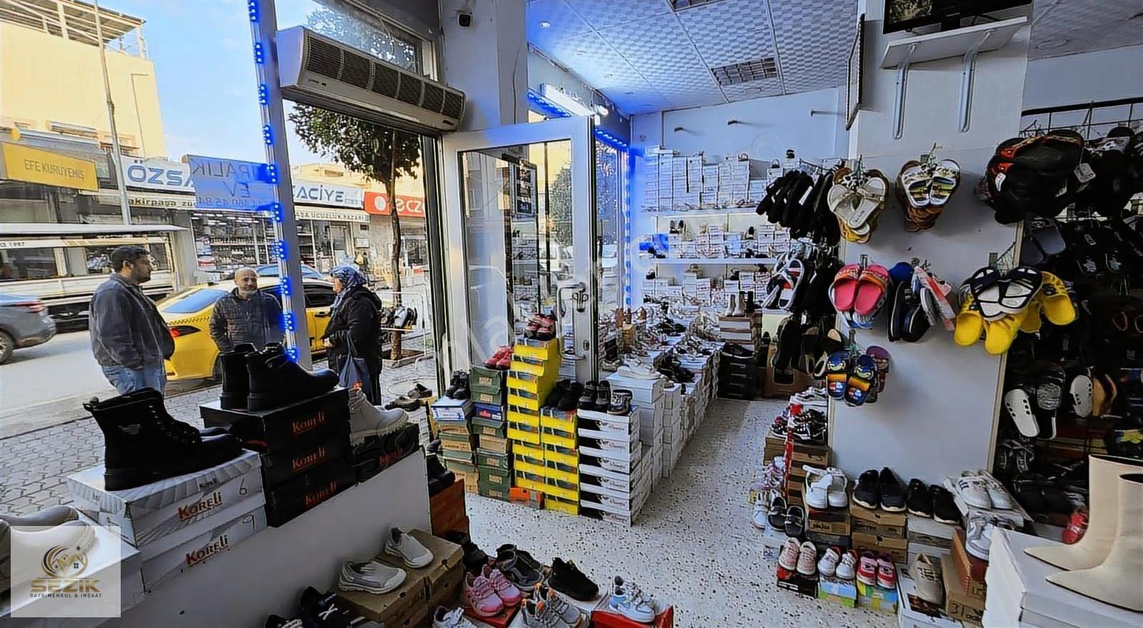 Şakirpaşa'da Acil Satılık 10 Daire 4 Mağaza Komple Köşe Başıbina - Görsel 12