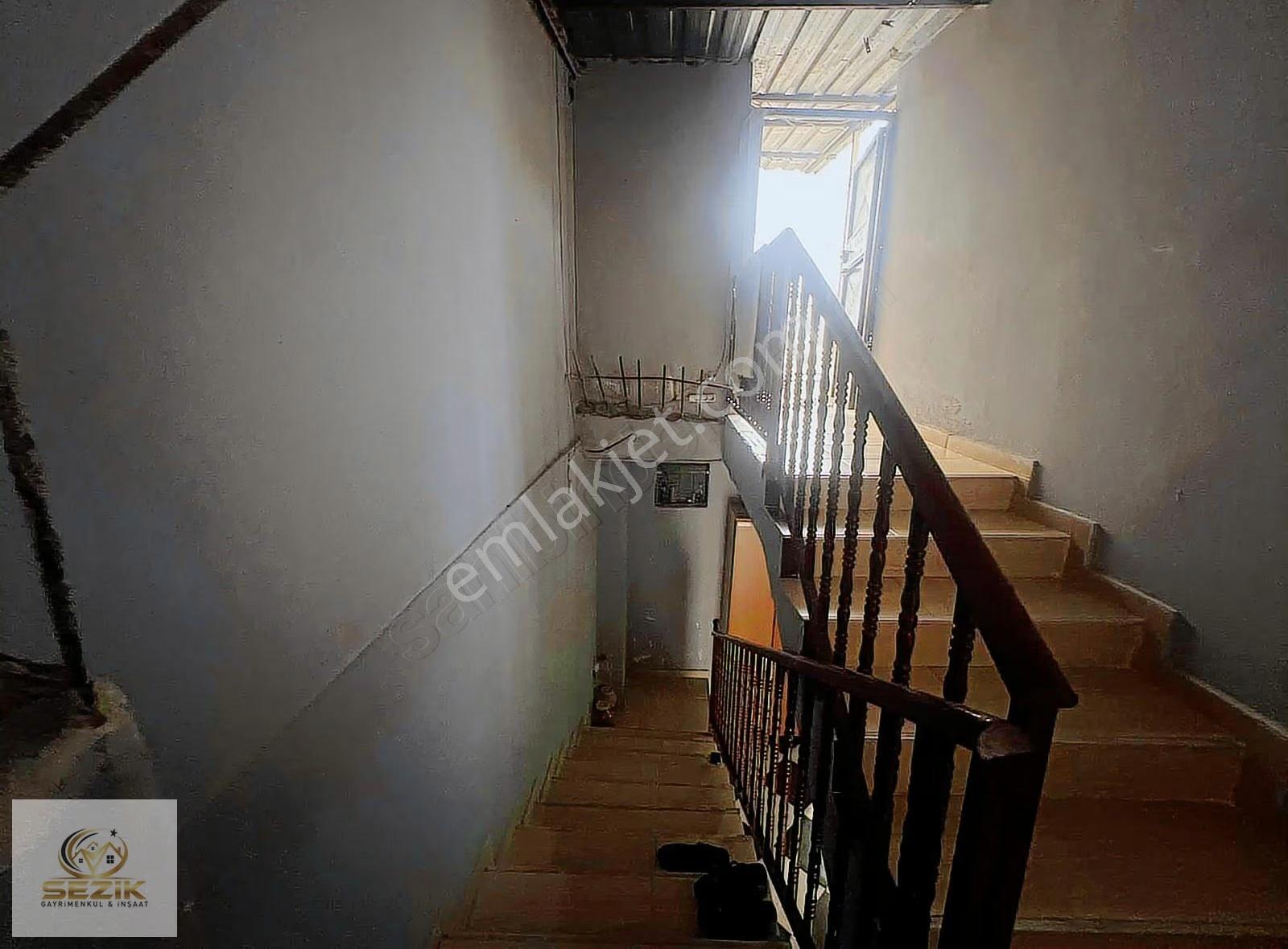 Gülbahçesi Mah Köşe Başı Satılık Müstakil Ev - Görsel 21