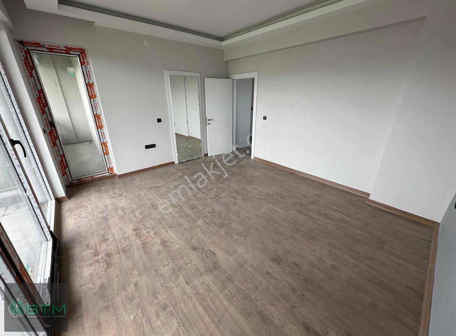 Elit Yaşamın Adresi Bağlıca'da 525 M² Bahçeli 7+1 Megalux Villa - Görsel 16
