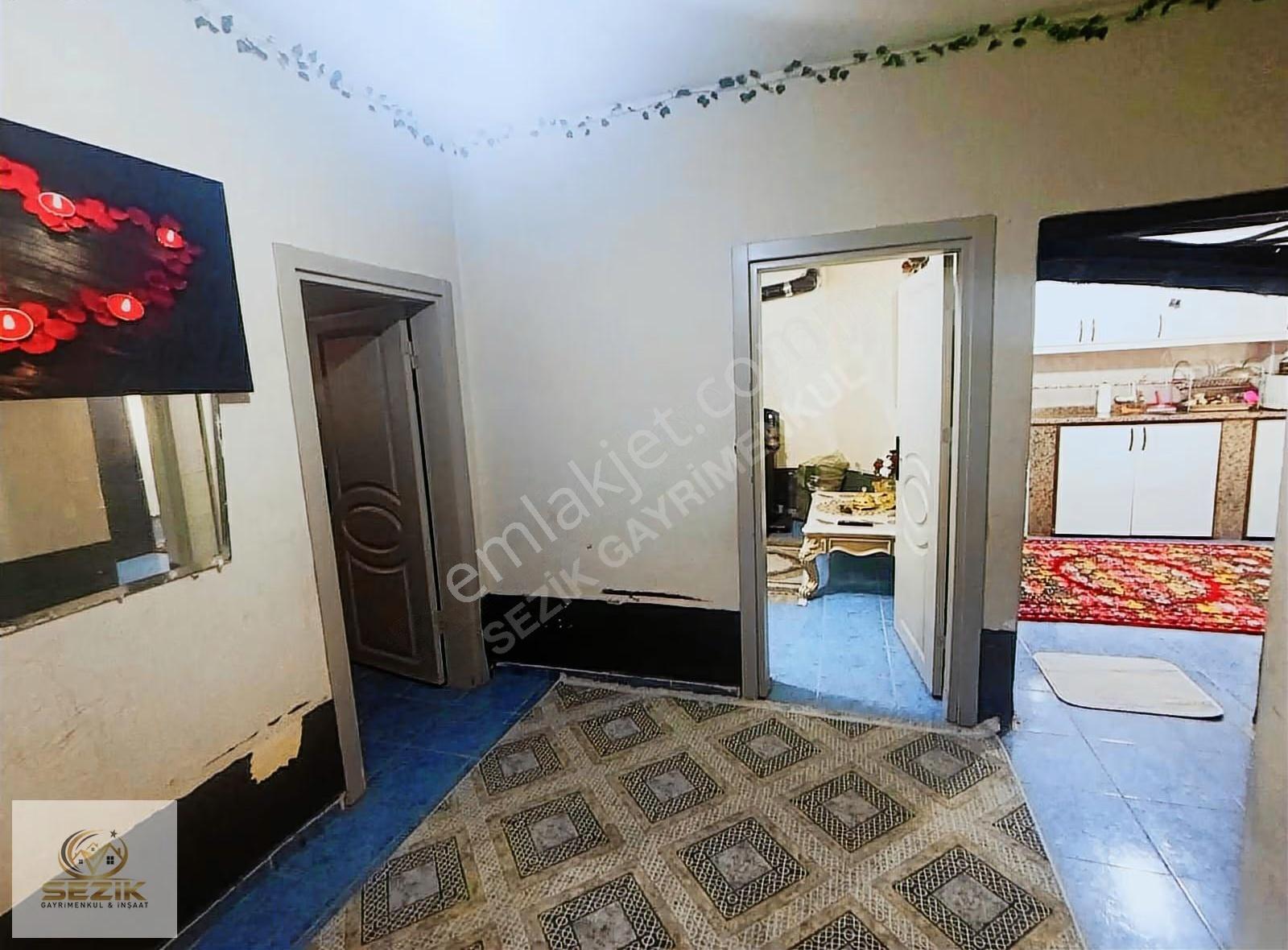 Şakirpaşa Onur Mh 3 Katlı Güney Cepheli Kale Gibi Müstakil Ev - Görsel 17