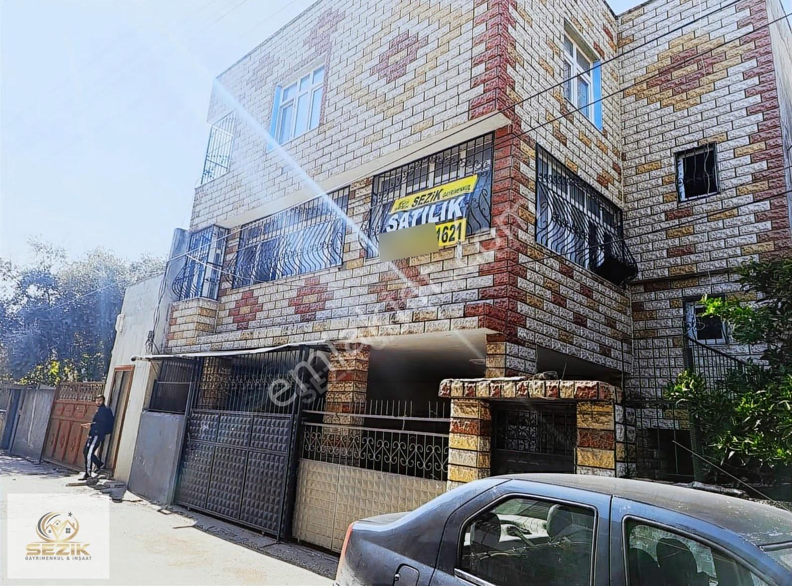 Şakirpaşa Onur Mh 3 Katlı Güney Cepheli Kale Gibi Müstakil Ev