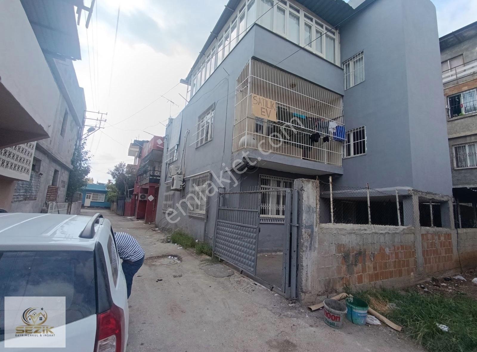 Şakirpaşa Onur Mahallesinde 3 Katlı Satılık Müstakil Ev 3+1 Şekl - Görsel 3