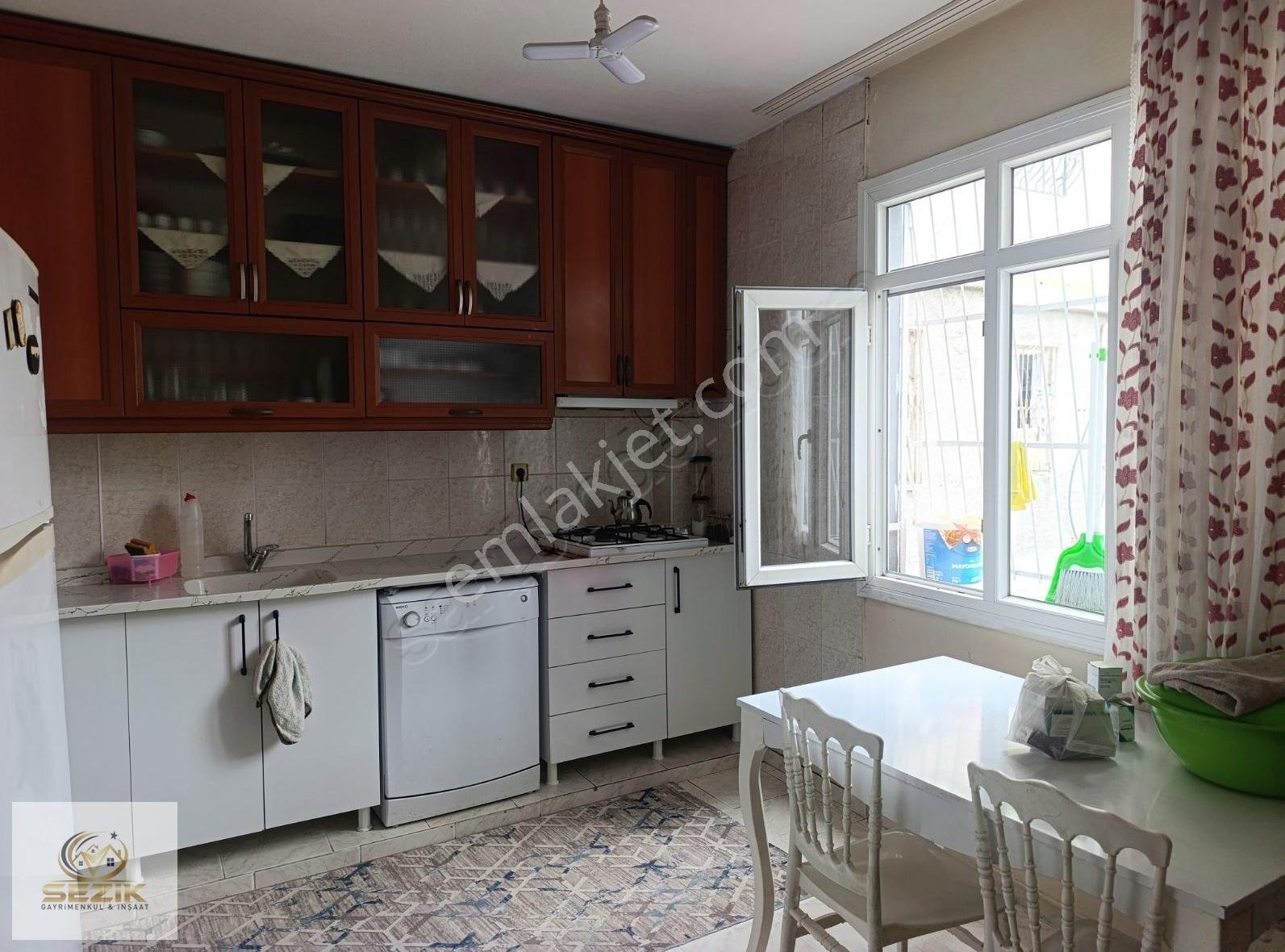 Şakirpaşa Onur Mahallesinde 3 Katlı Satılık Müstakil Ev 3+1 Şekl - Görsel 20
