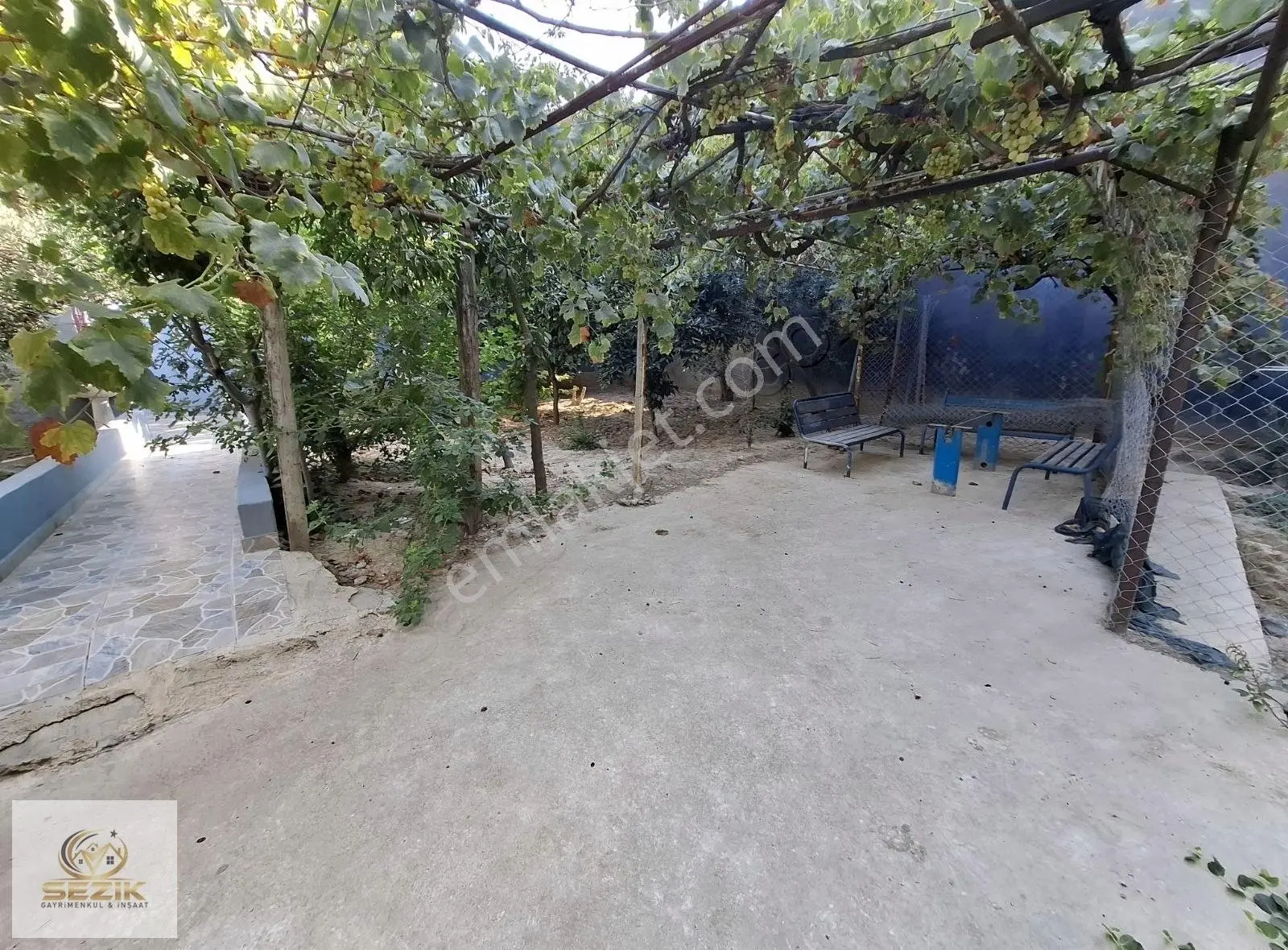 Gülbahçesi Karakol Civarı Caddeye 2.parsel 2 Katlı Arsa 410 M2 - Görsel 2
