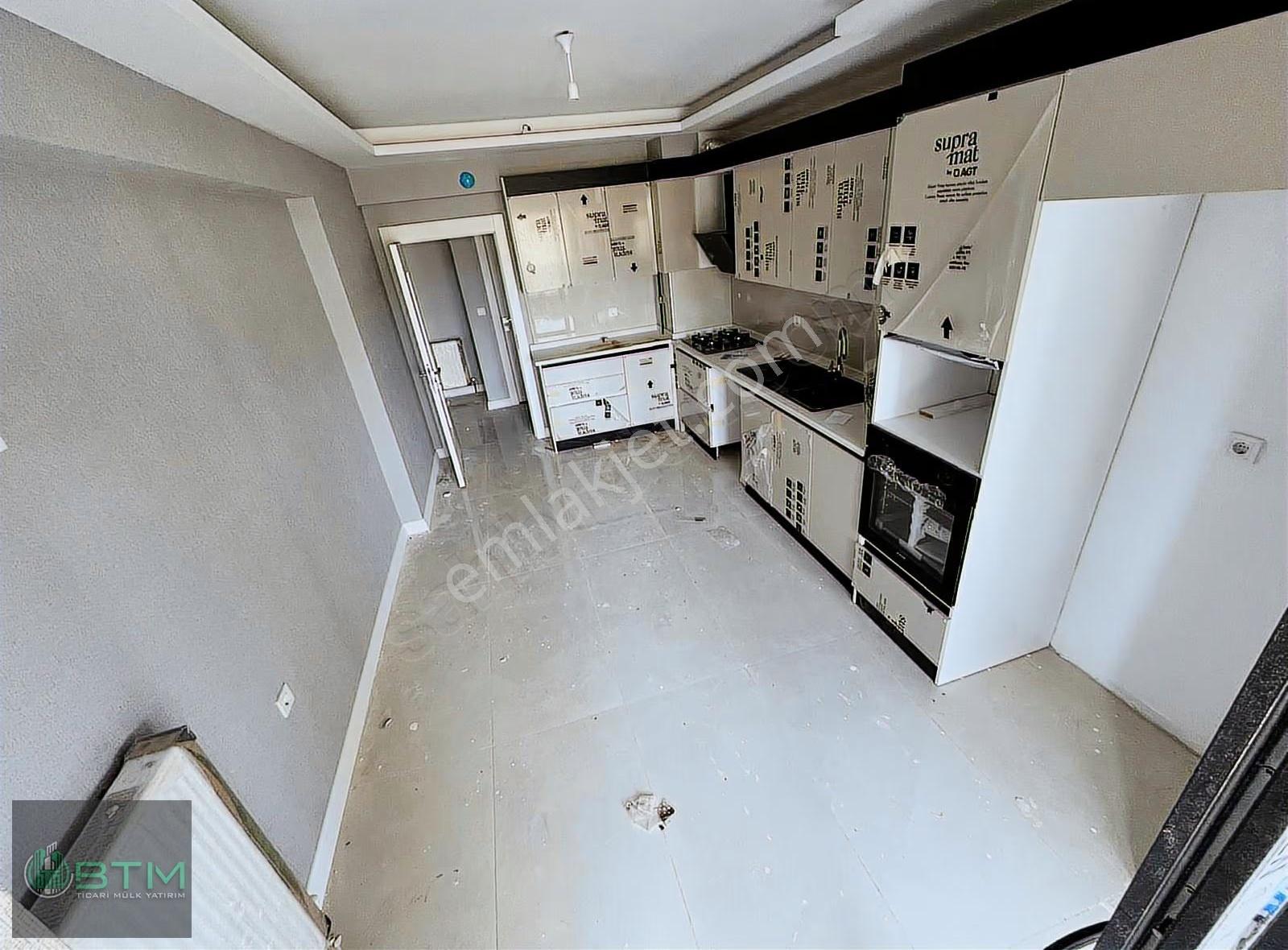 Törekent'in En İyi Sitesinde 4+1 Yüksek Kat Geniş Eksiksiz Daire - Görsel 22