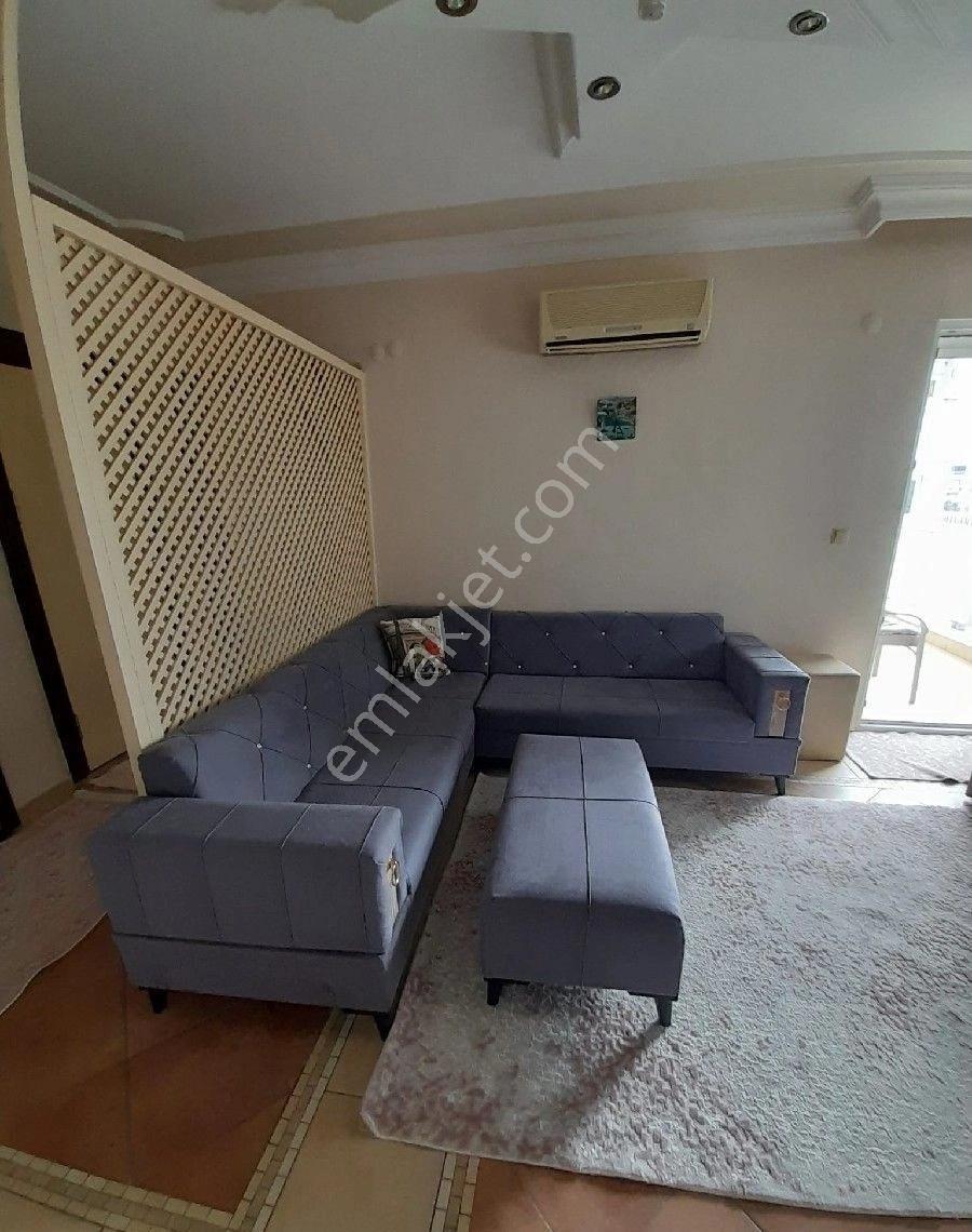 Konyaaltı Limanda Havuzlu 1+1 Eşyalı Kiralık Daire - Görsel 4
